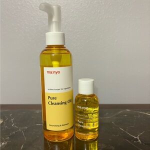 Ma:nyo Pure Cleasing Oil